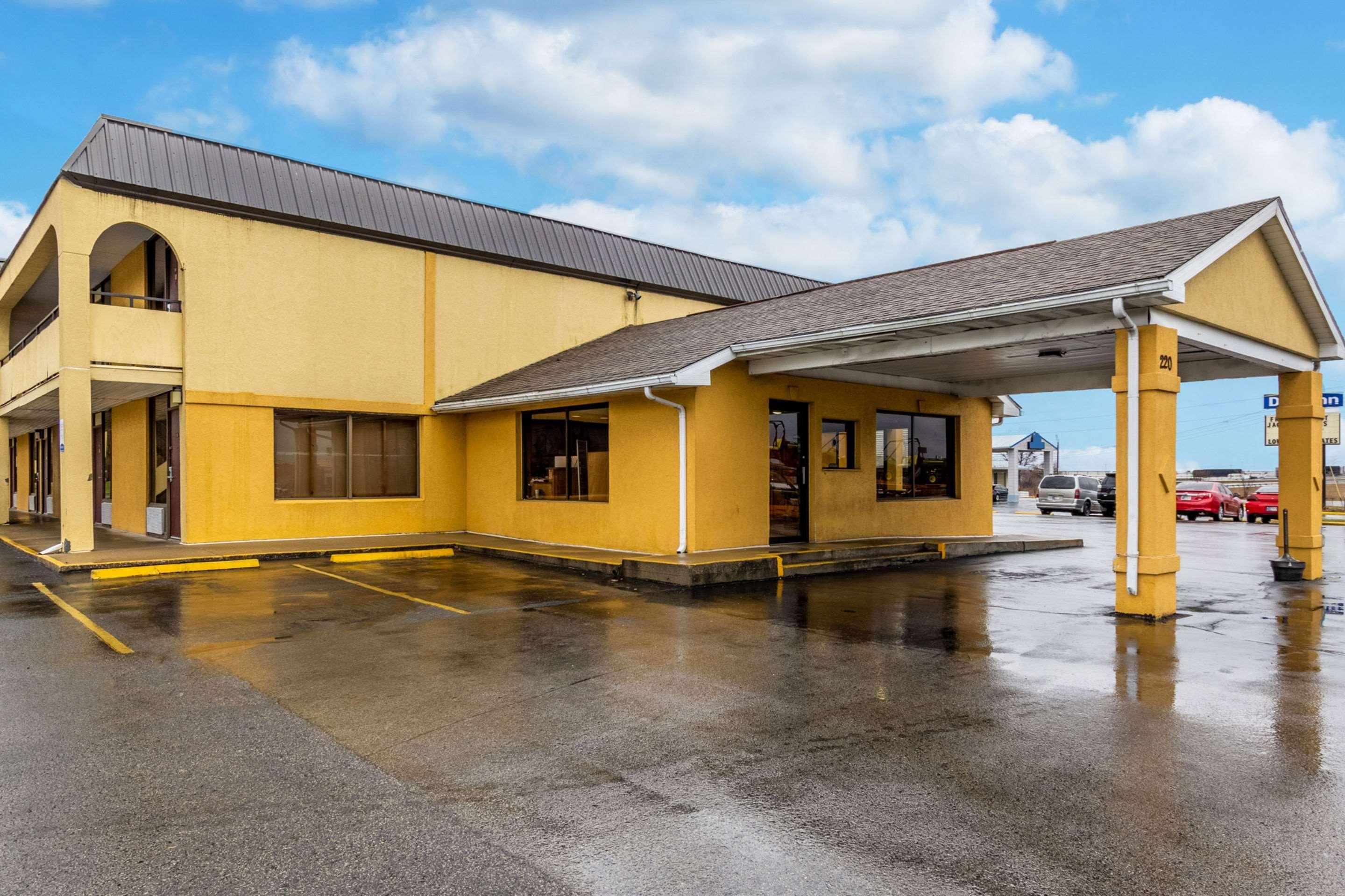 Econo Lodge Seymour Extérieur photo